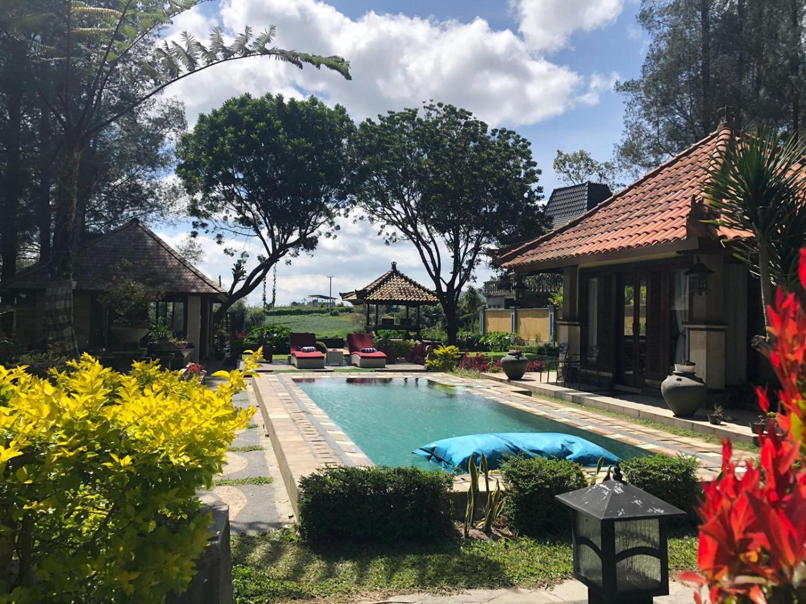 Balinese Villa In ブラスタギ エクステリア 写真